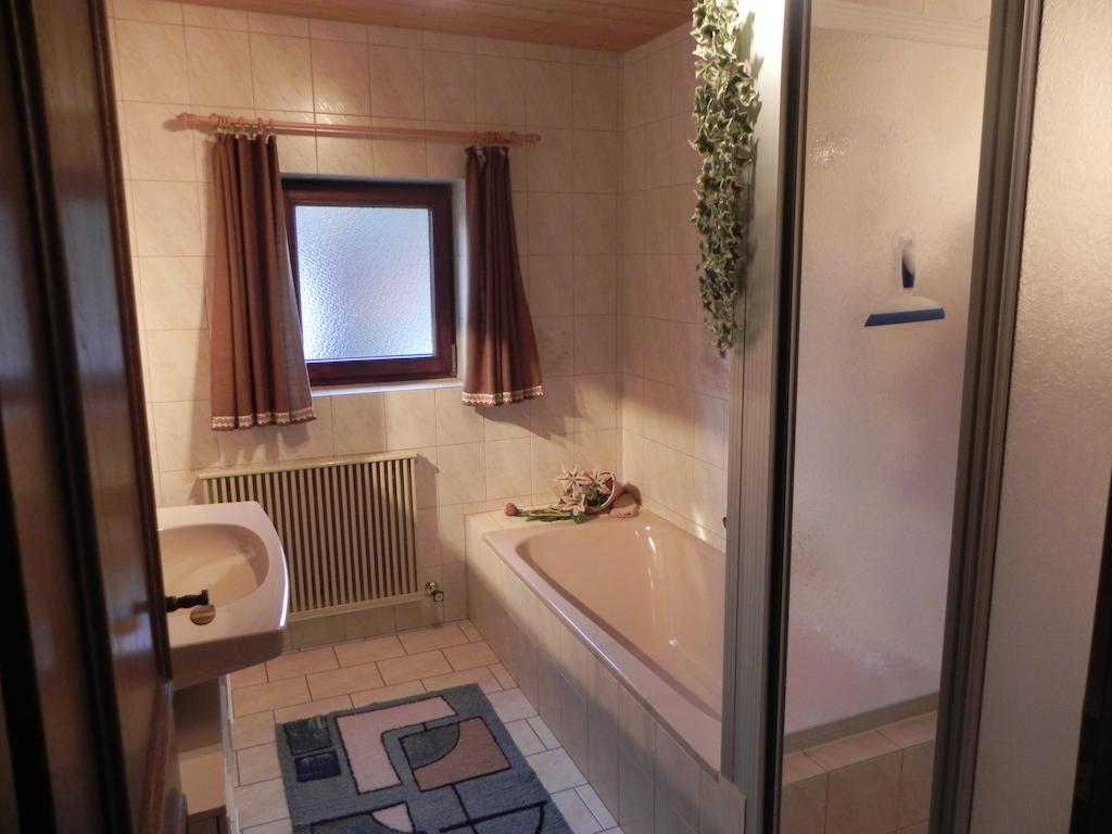 Ferienwohnung Schautzgy Reutte Rum bild