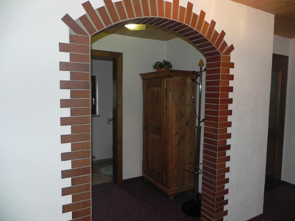 Ferienwohnung Schautzgy Reutte Rum bild